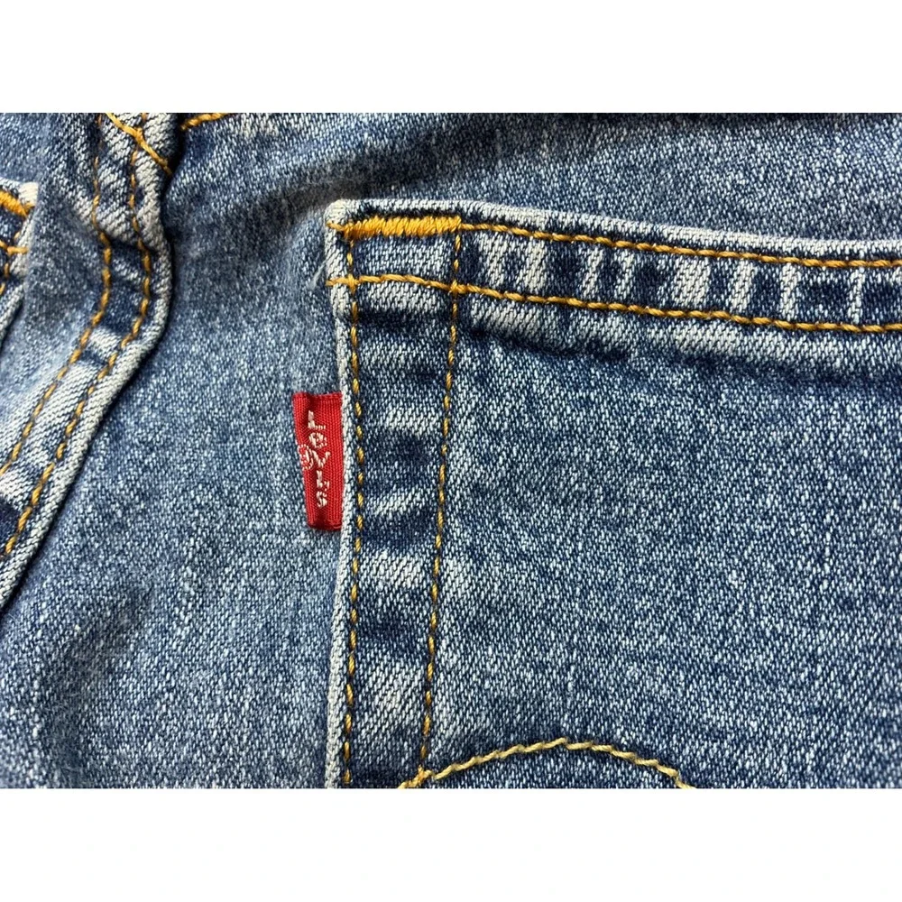 Levi's Straight Leg Jeans Medium Wash Blue‎ Denim Mens Size 34x31 Casual